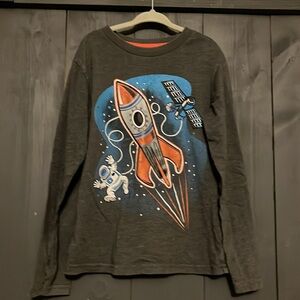 Tough skins boys size 7 long sleeve tee